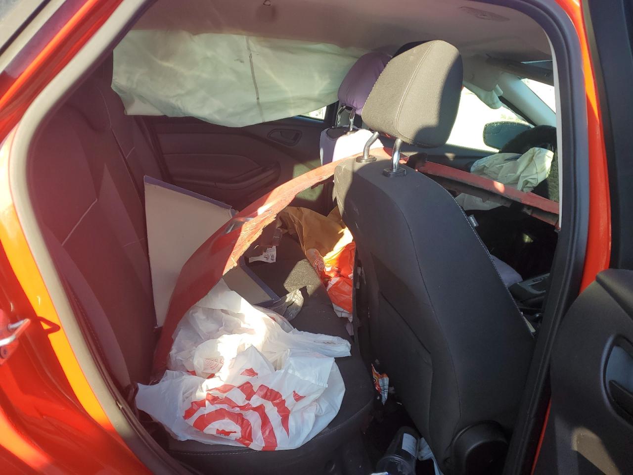 2012 Ford Focus - Image 10