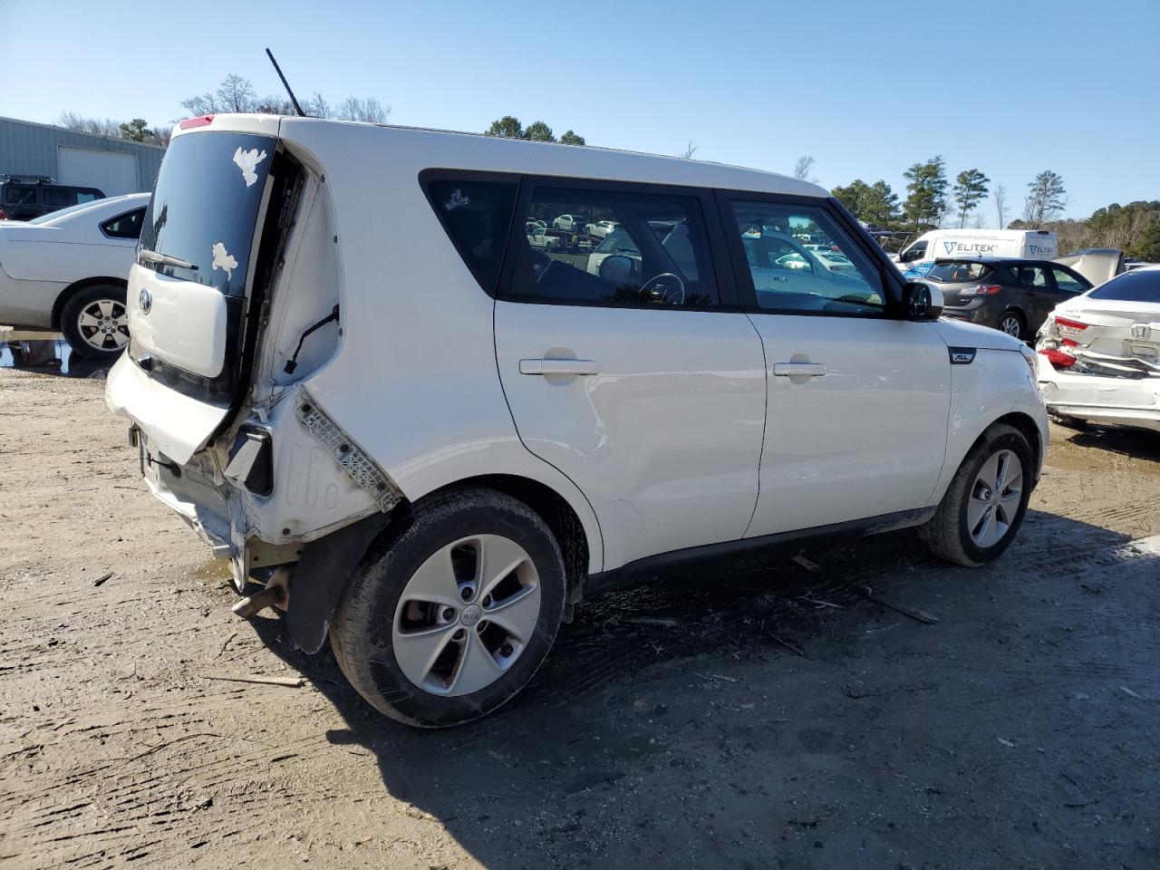 2016 Kia Soul - Image 3