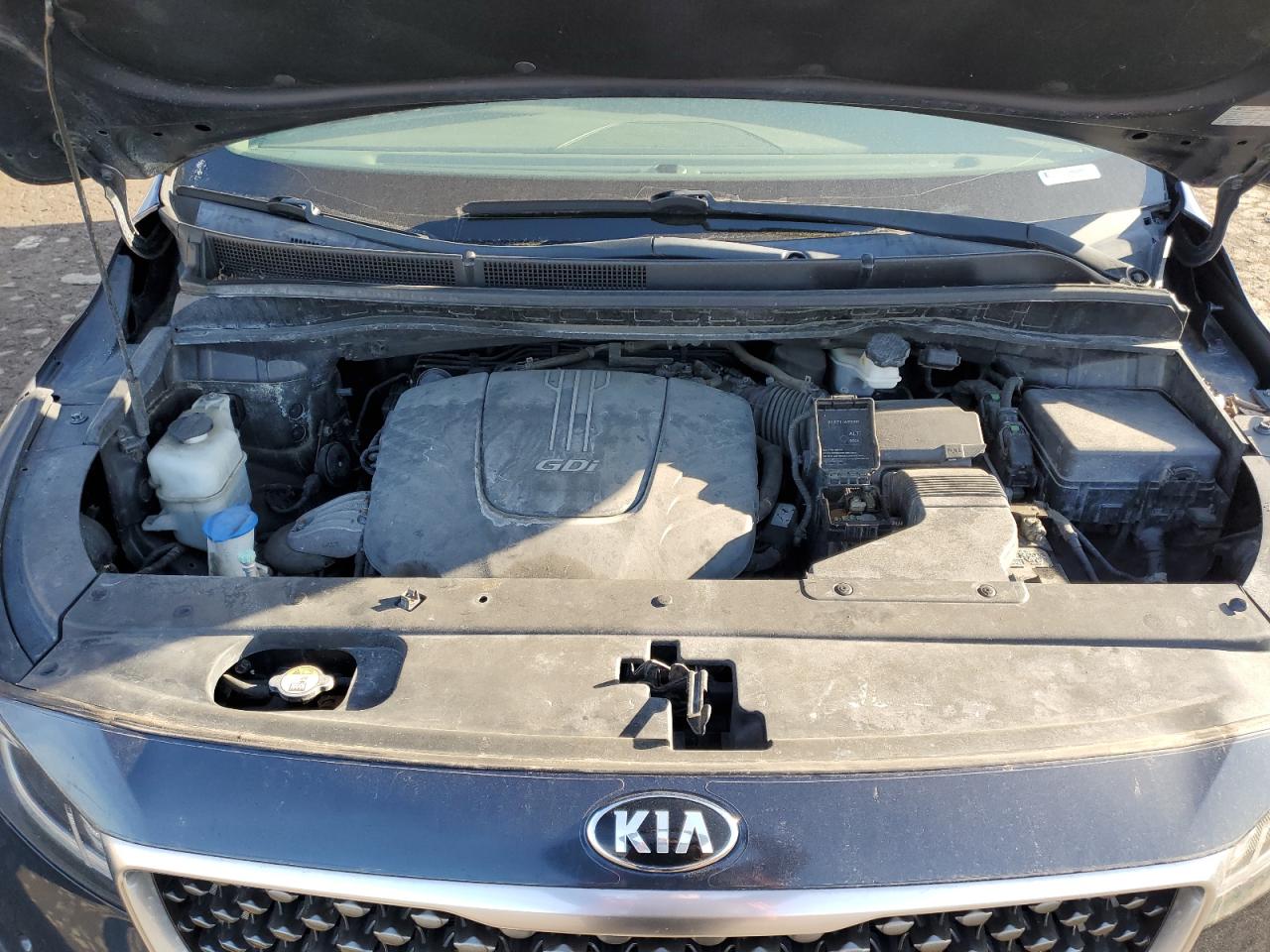 2015 Kia Sedona - Image 12