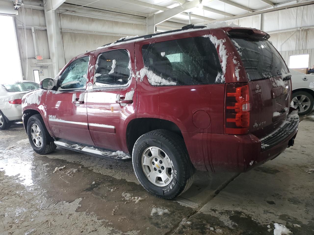 2011 Chevrolet Tahoe - Image 2