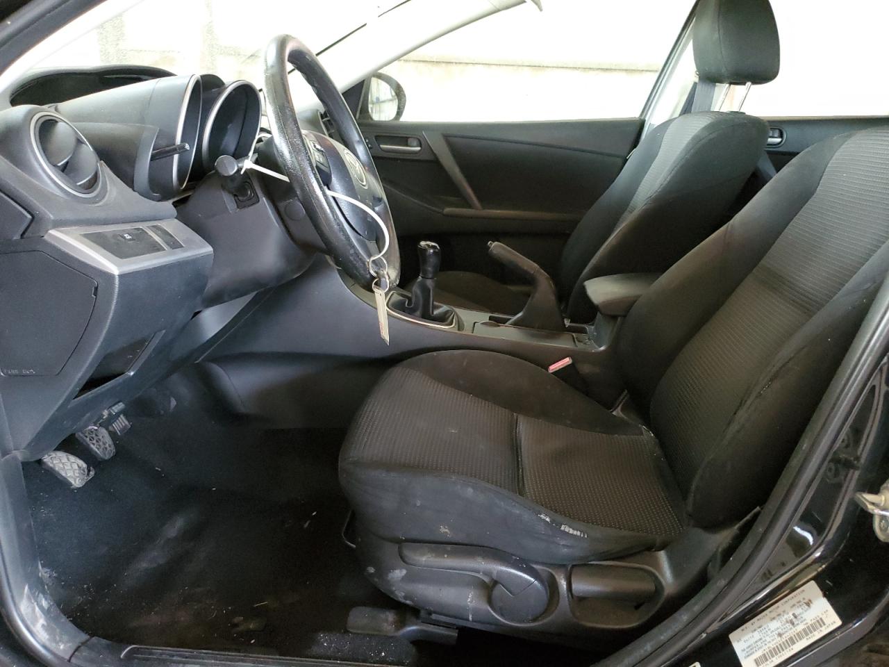 2012 Mazda 3 - Image 7