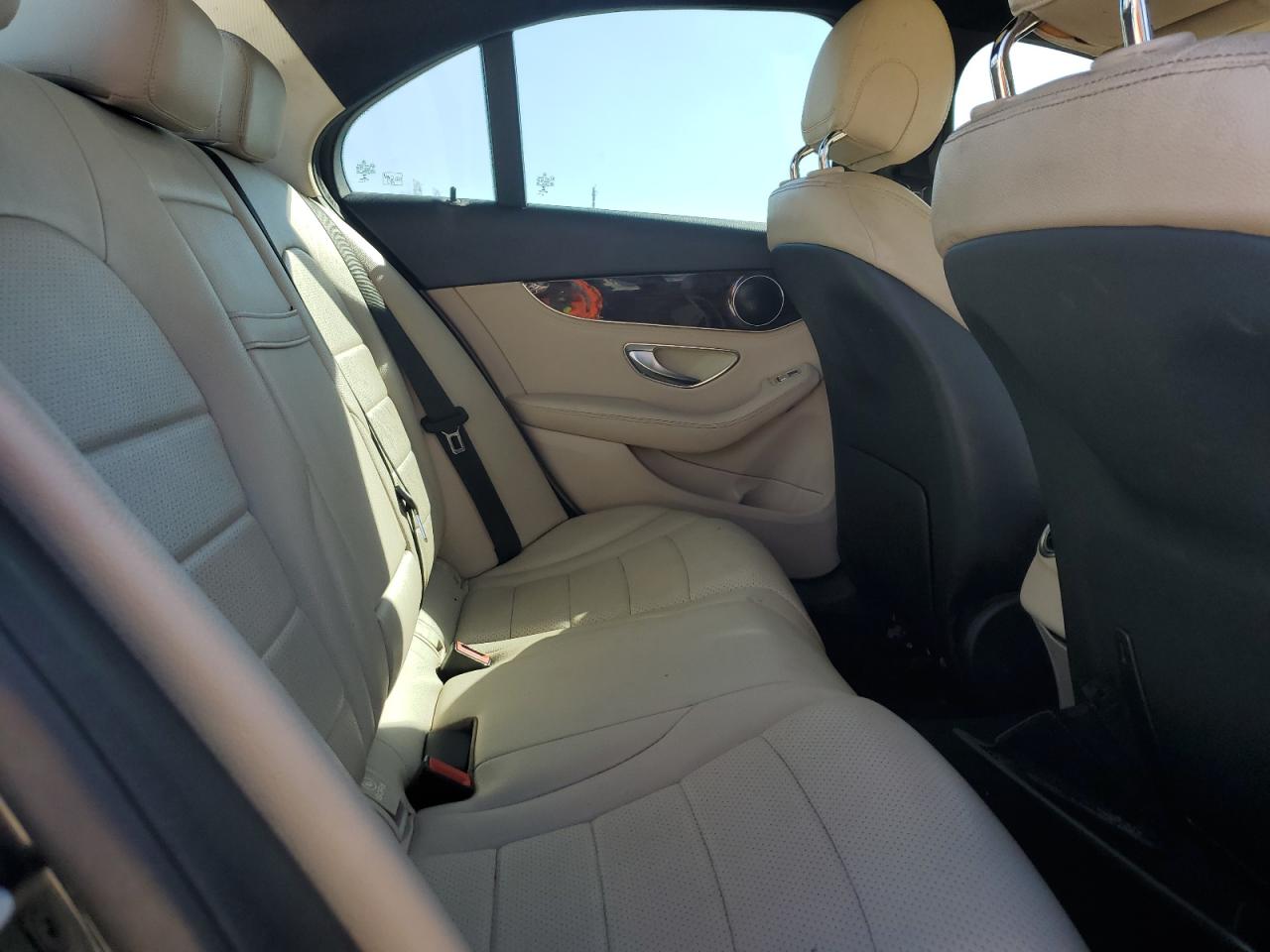 2016 Mercedes-Benz C-klasse - Image 10