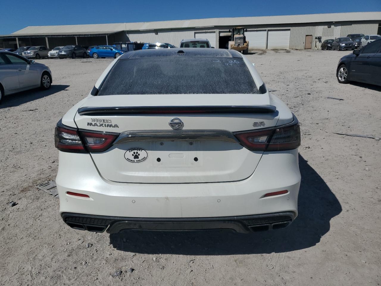2019 Nissan Maxima - Image 6