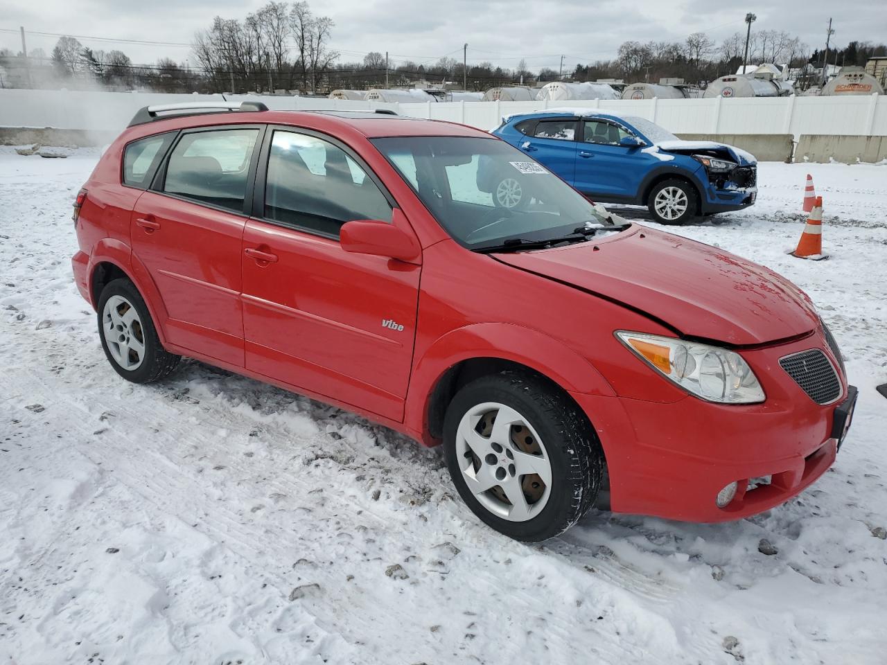 2005 Pontiac Vibe - Image 4