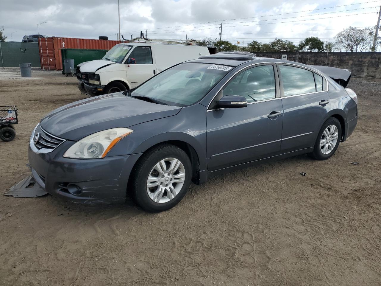 2012 Nissan Altima - Image 1