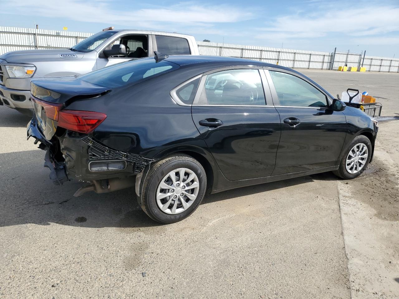 2024 Kia Forte - Image 3