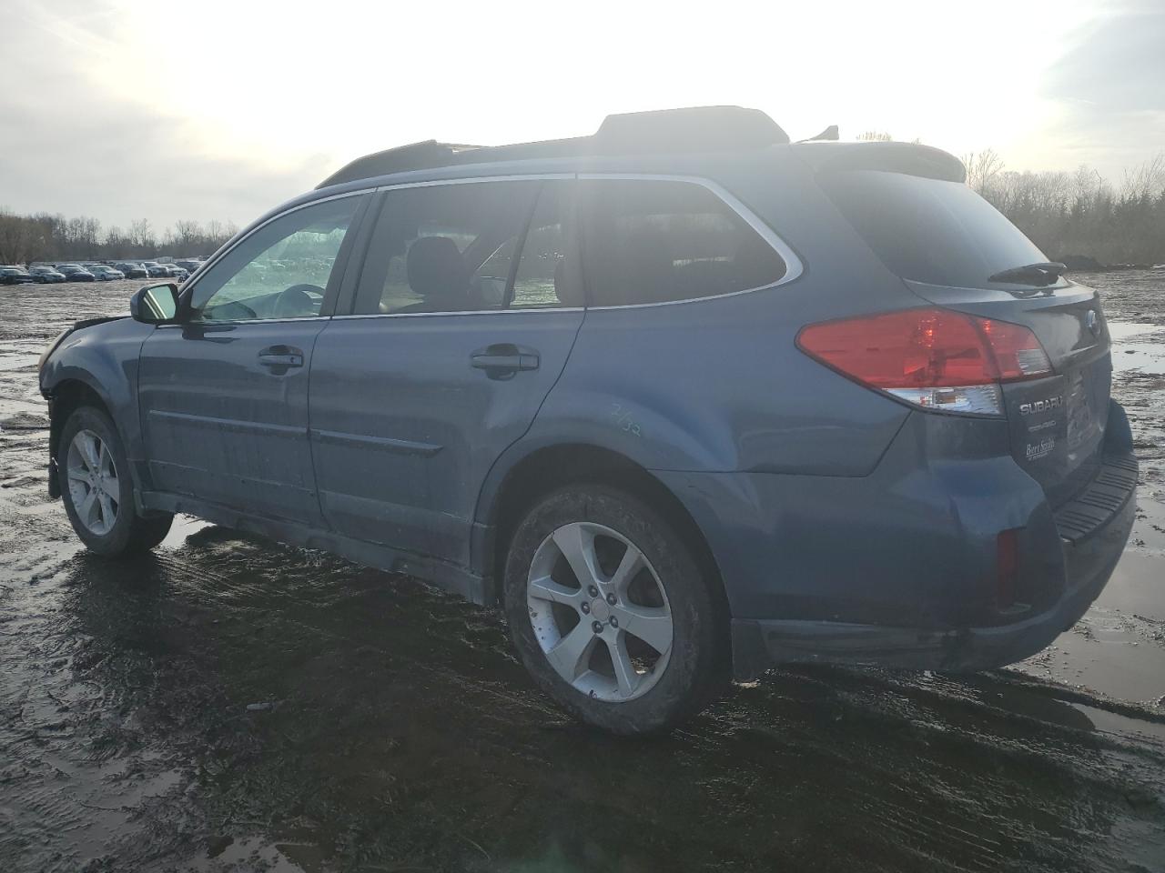 2014 Subaru Outback - Image 2
