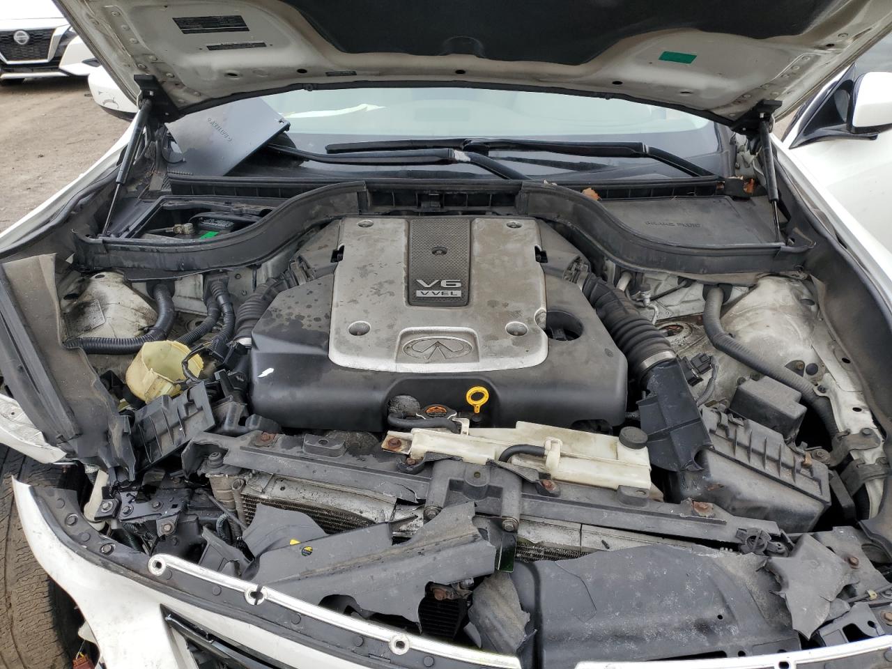 2009 Infiniti G - Image 11
