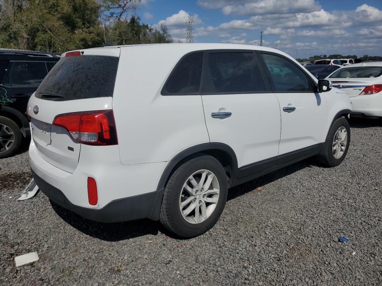 2014 Kia Sorento - Image 3