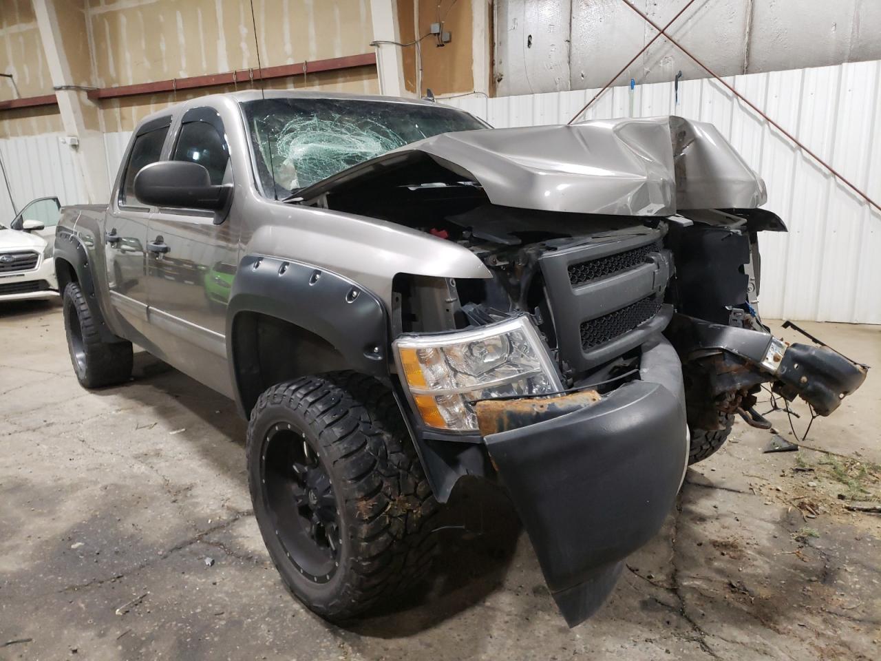 2013 Chevrolet Silverado - Image 4