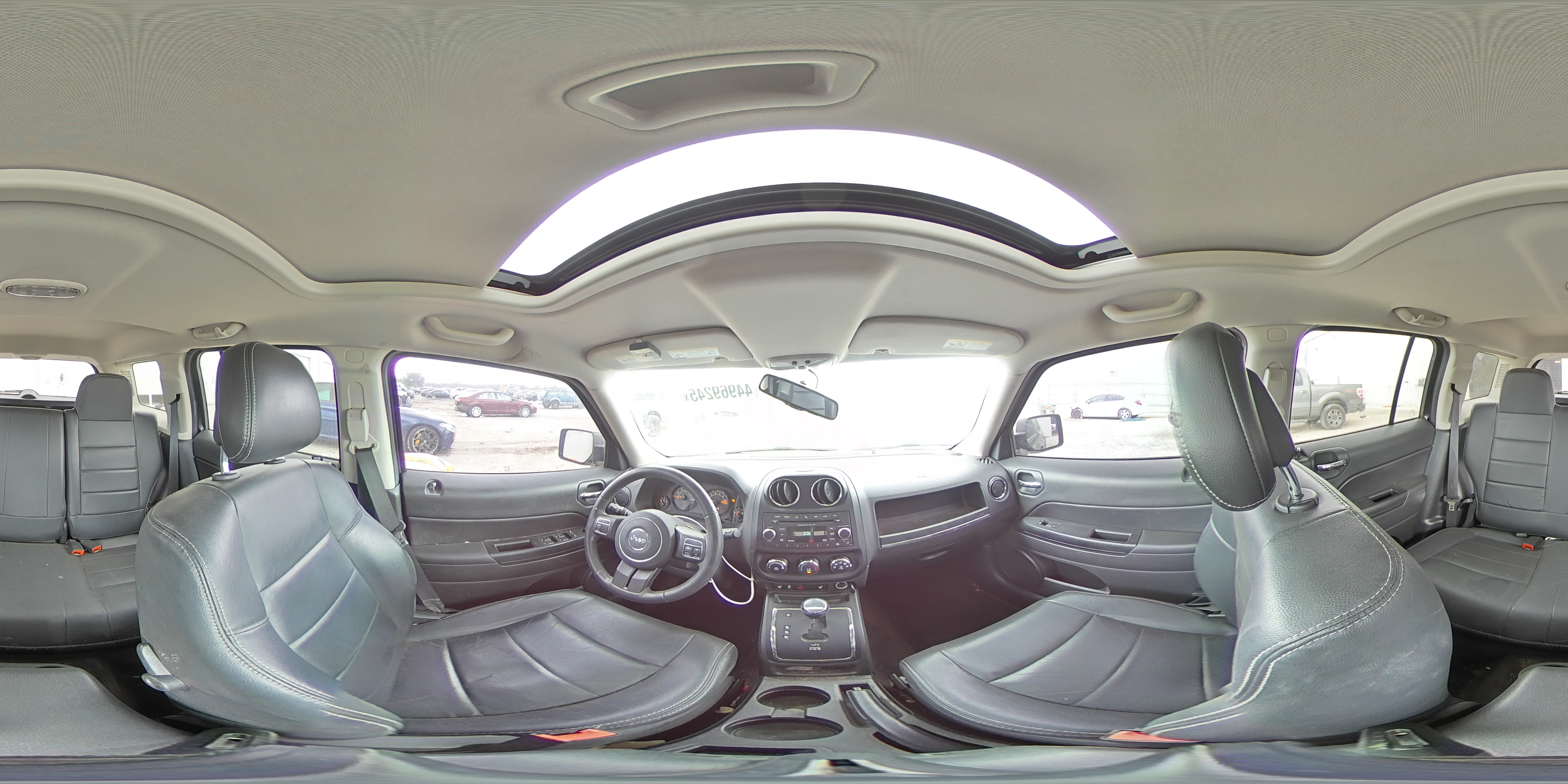 2016 Jeep Liberty (Patriot) - Image 14