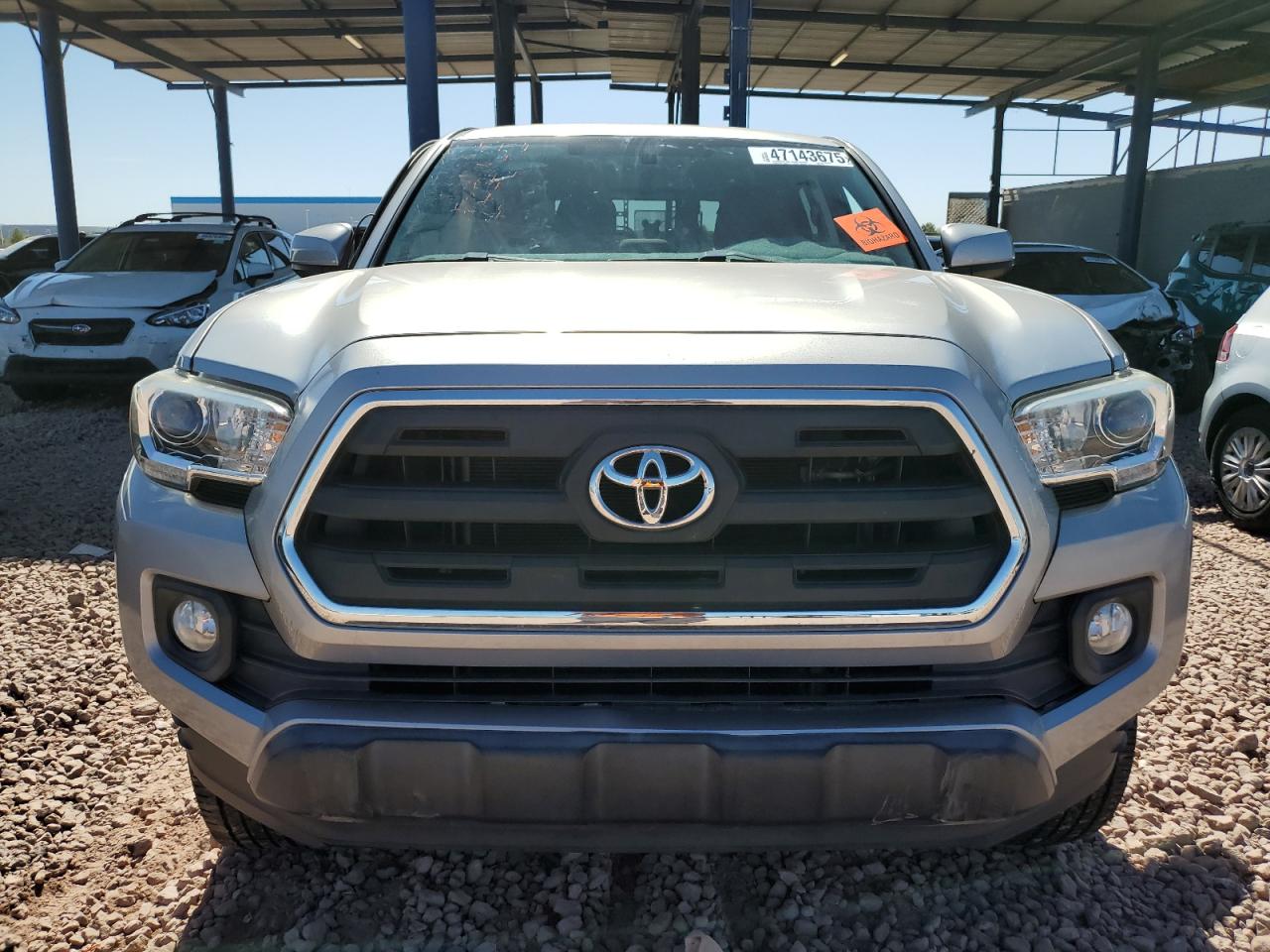 2017 Toyota Tacoma - Image 5