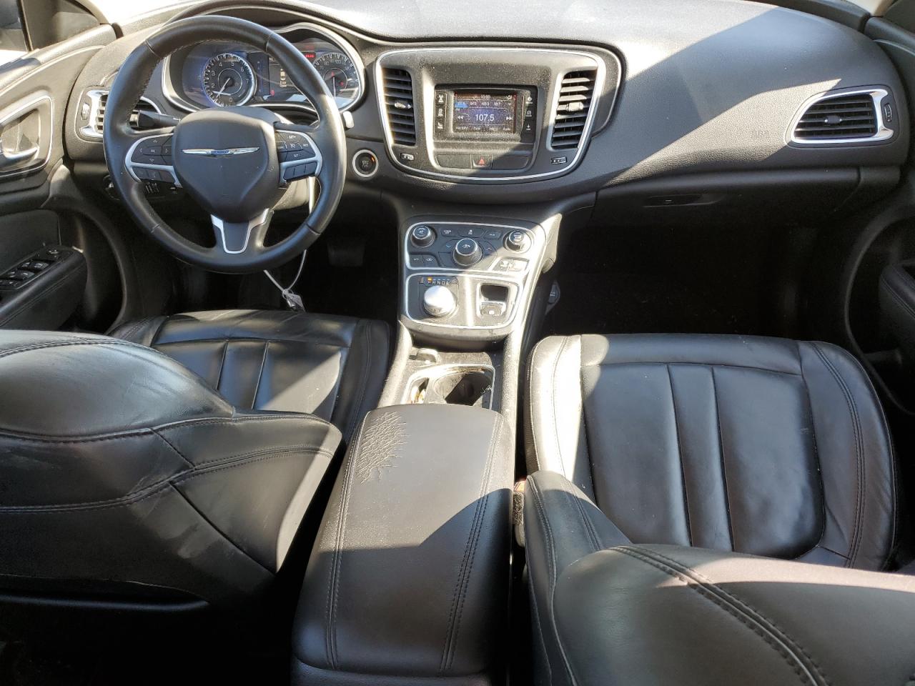 2015 Chrysler 200 - Image 8