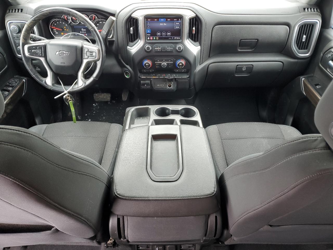 2019 Chevrolet Silverado - Image 8
