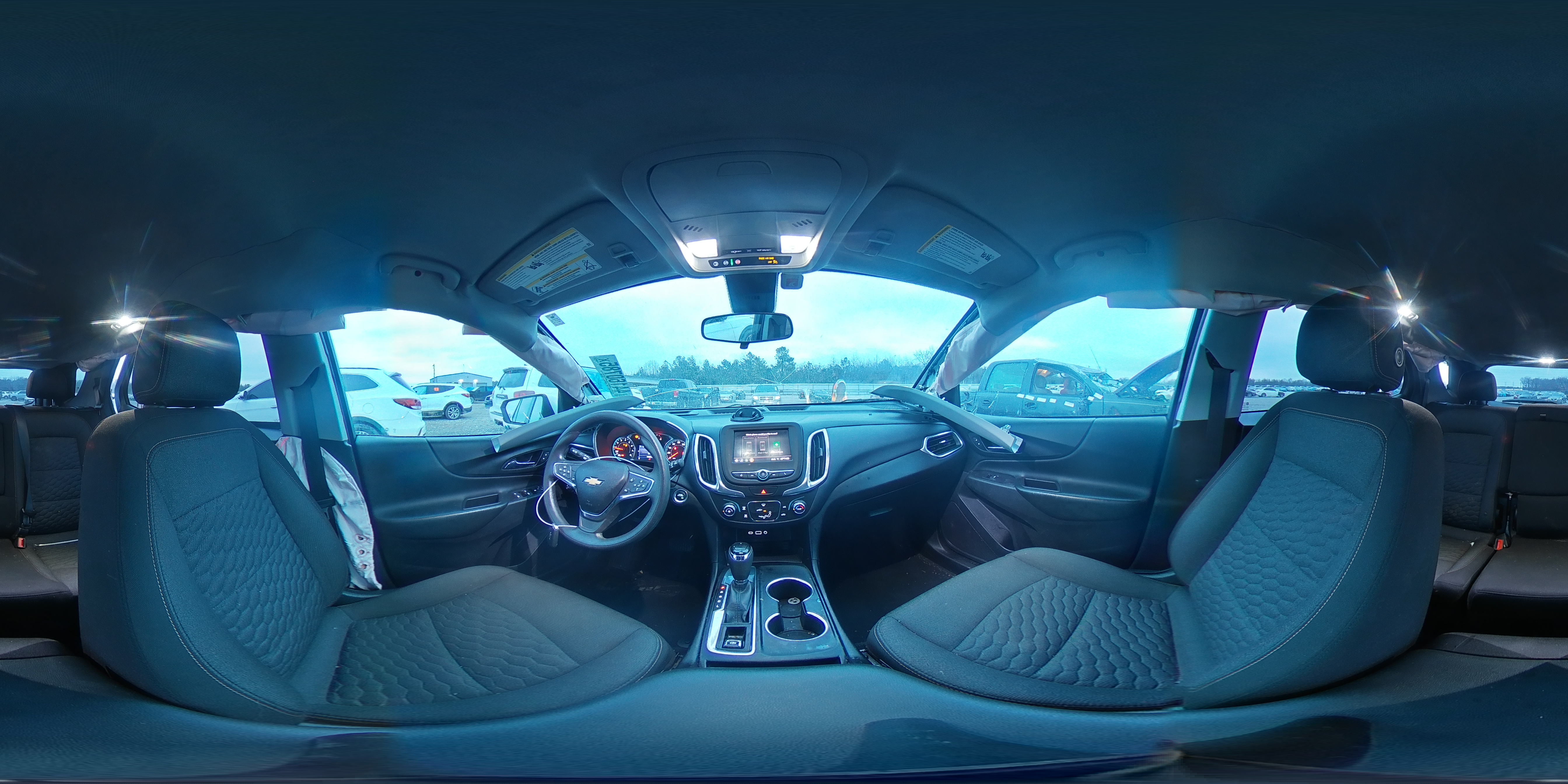 2021 Chevrolet Equinox - Image 13