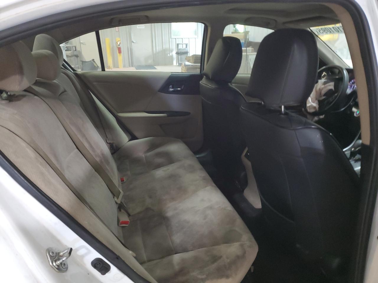 2015 Honda Accord - Image 10