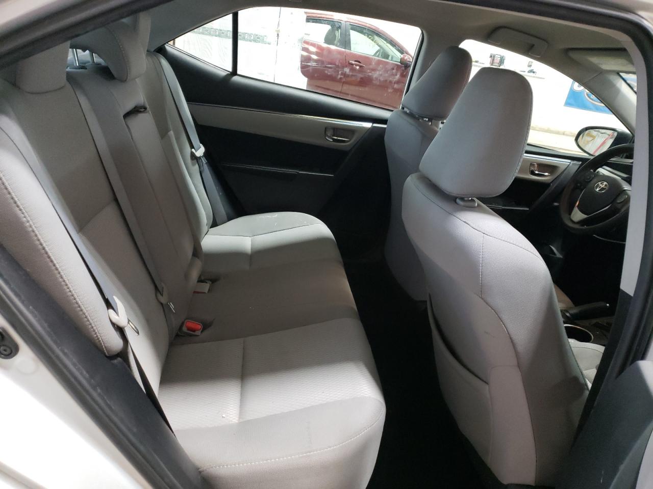 2015 Toyota Corolla - Image 11