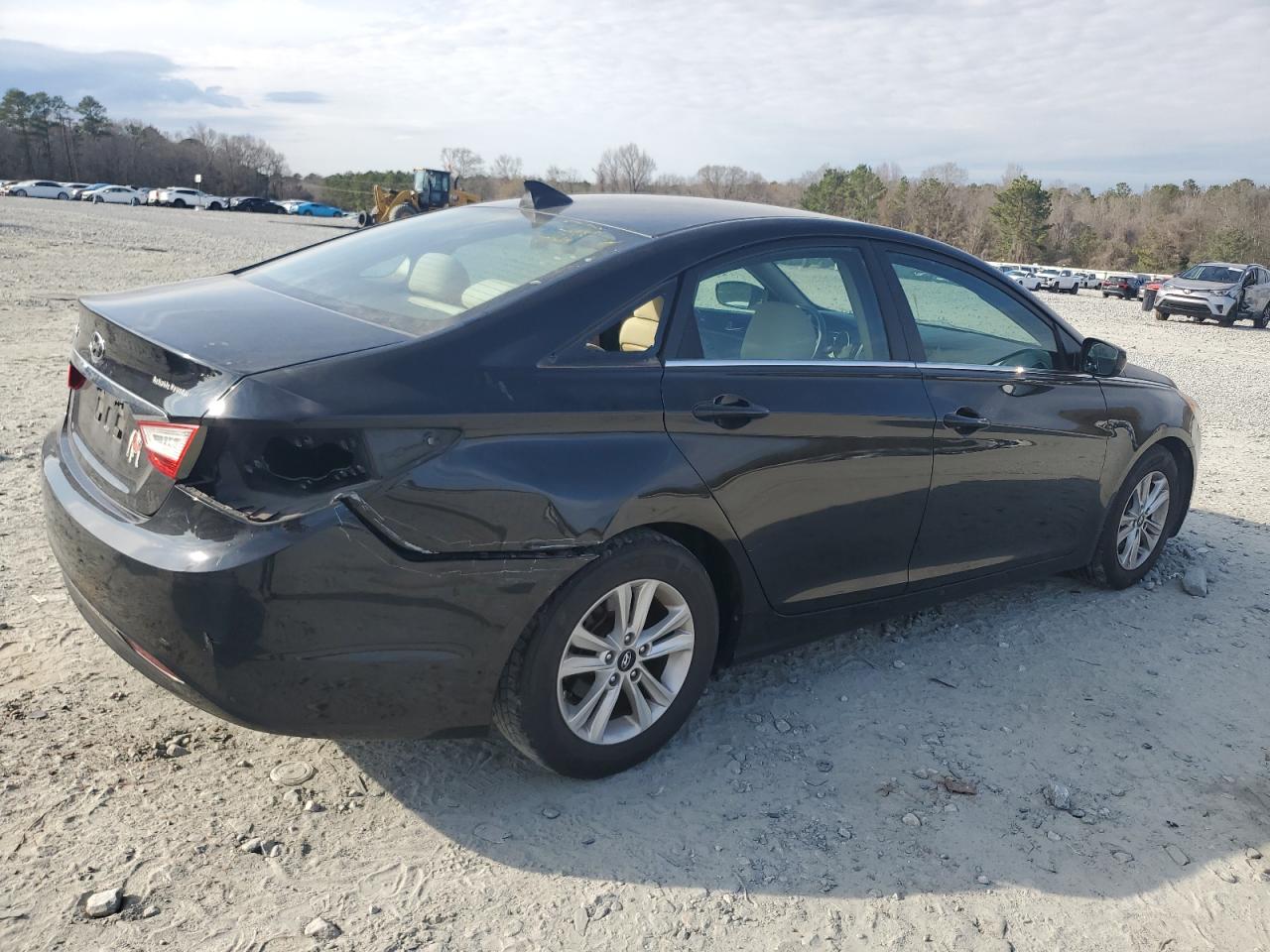 2013 Hyundai Sonata - Image 3
