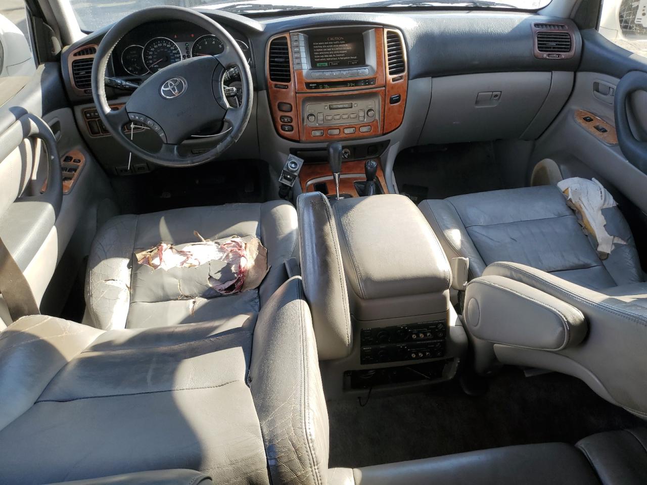 2003 Toyota Land Cruiser - Image 8