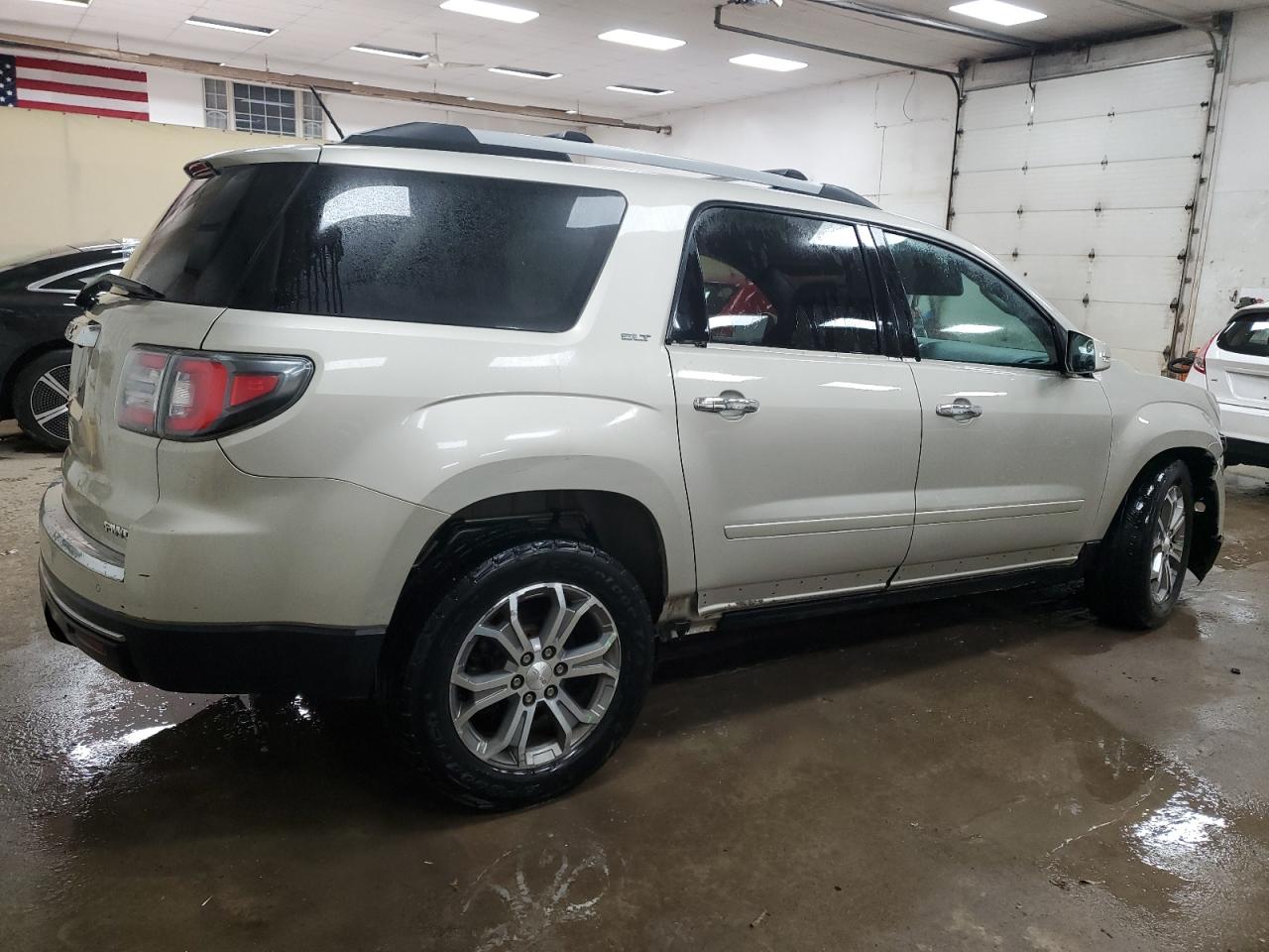 2014 GMC Acadia - Image 3