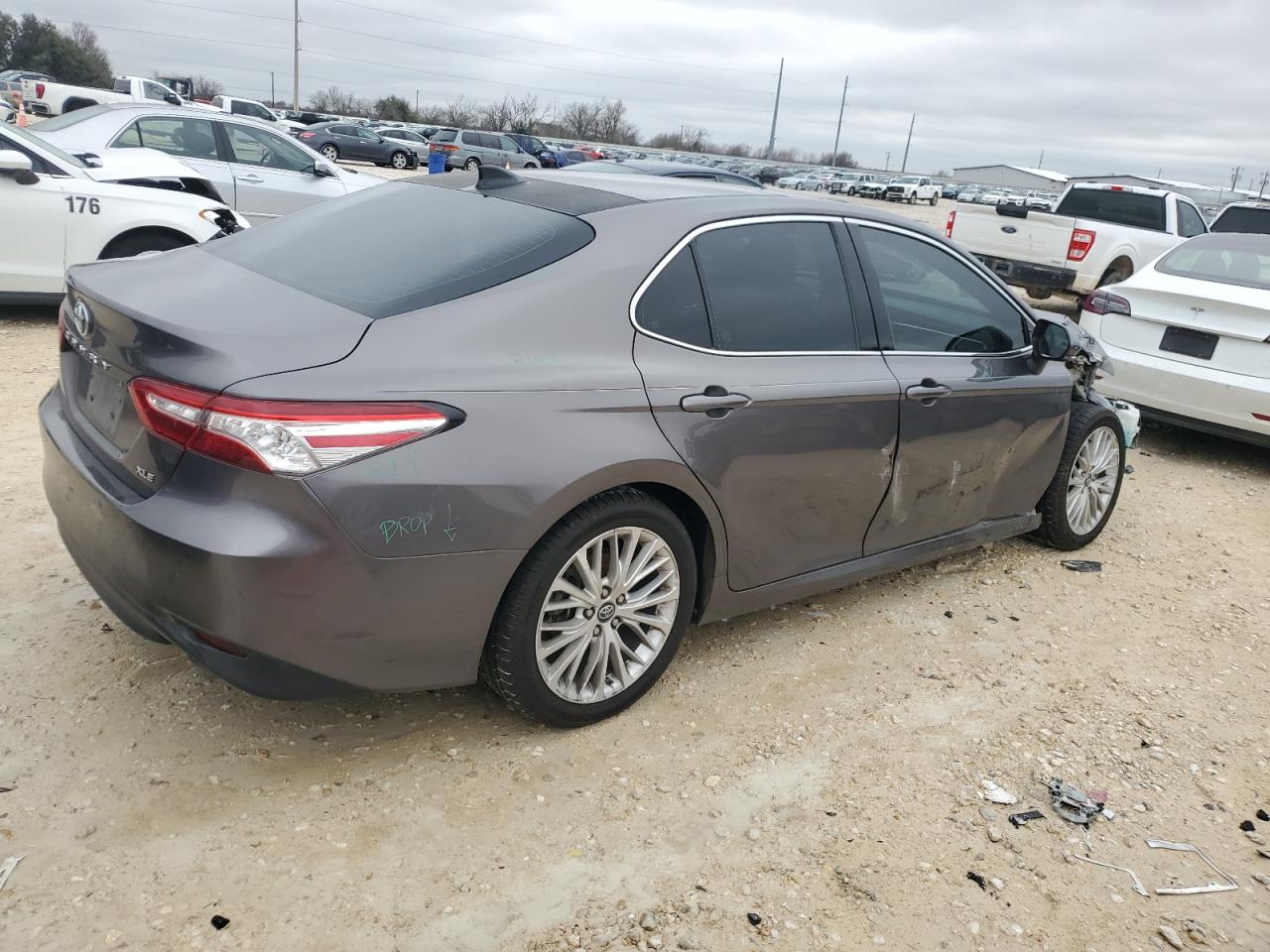 2018 Toyota Camry - Image 3