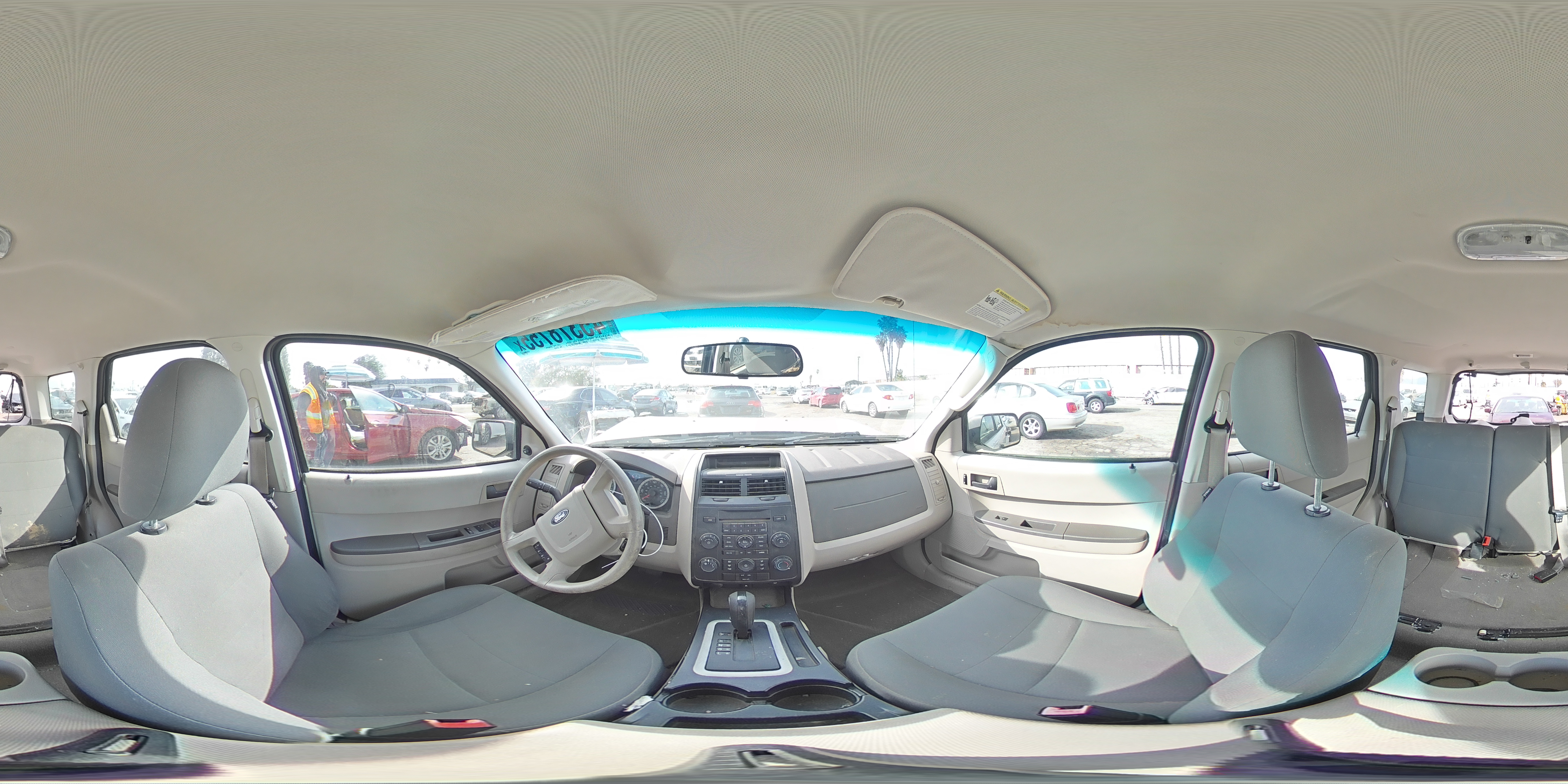 2010 Ford Escape - Image 13