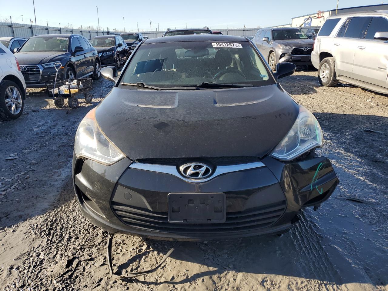 2012 Hyundai Veloster - Image 5