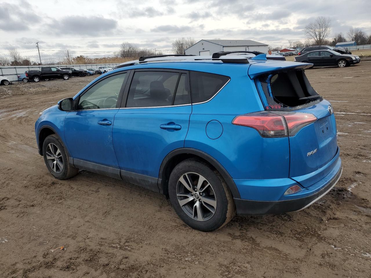 2016 Toyota RAV 4 - Image 2