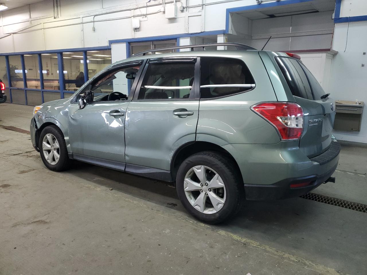 2015 Subaru Forester - Image 2