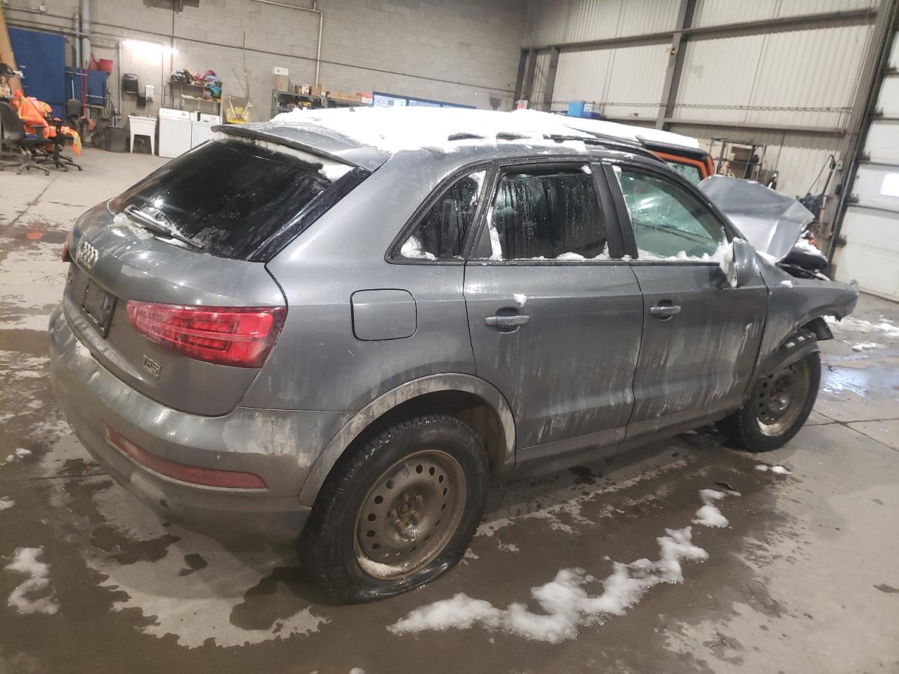2016 Audi Q3 - Image 3