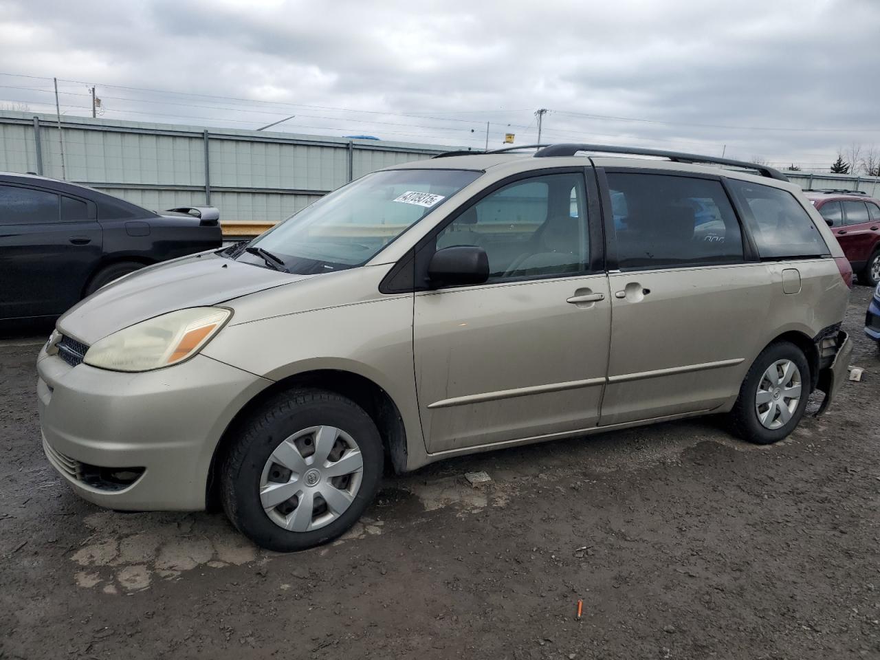 2005 Toyota Sienna - Image 1