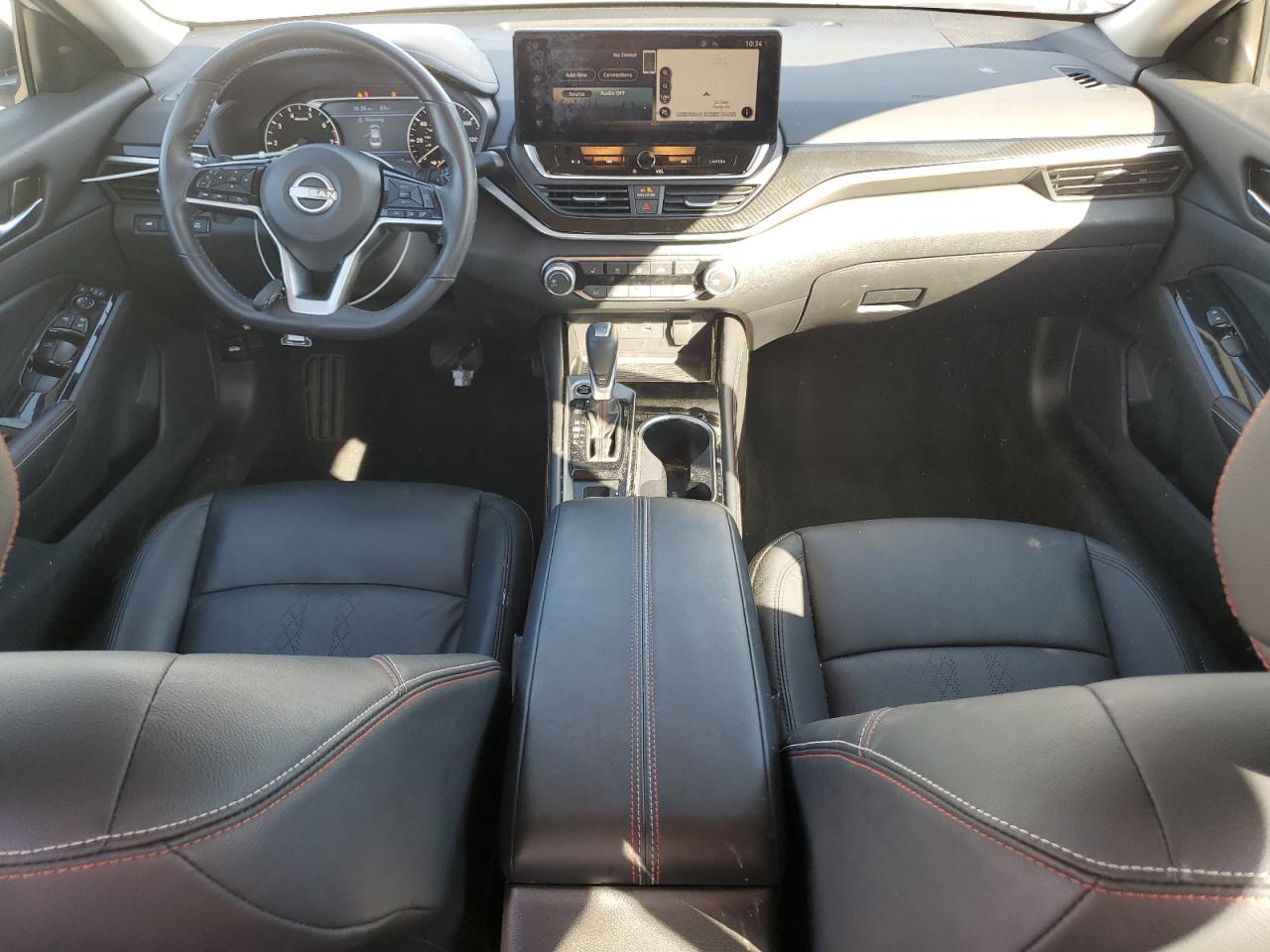 2024 Nissan Altima - Image 8