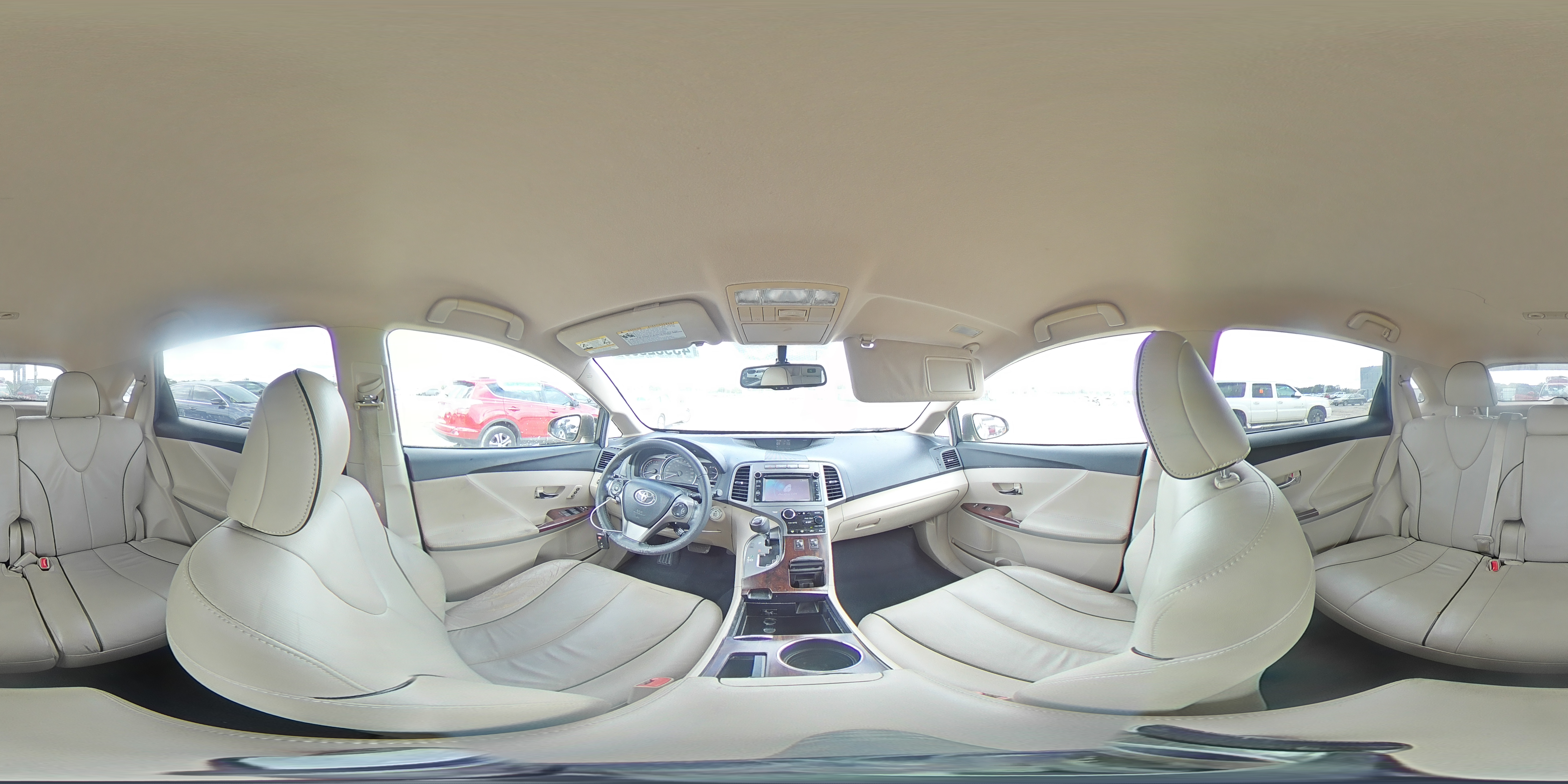 2013 Toyota Venza - Image 16