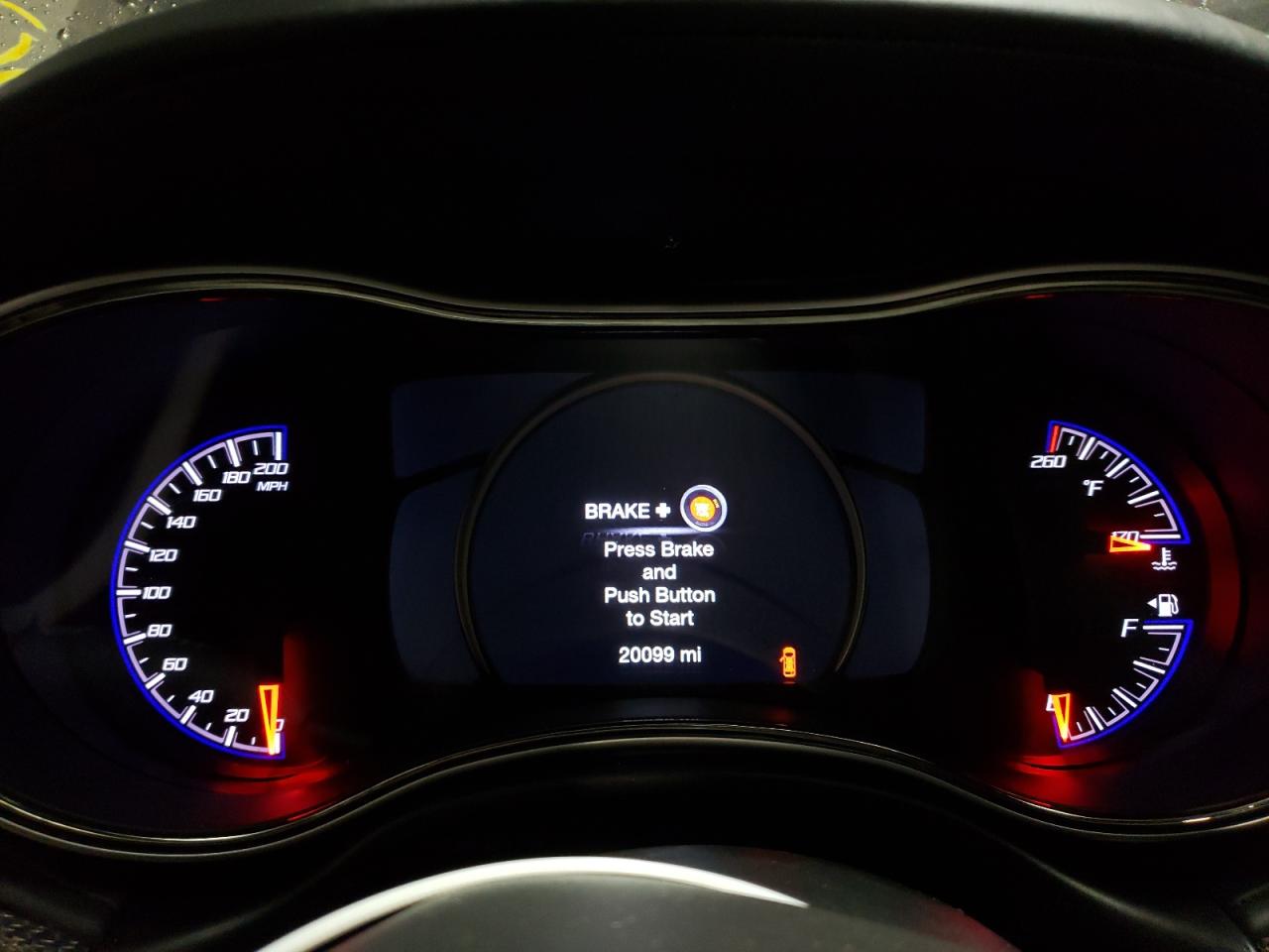 2018 Jeep Grand Cherokee - Image 9