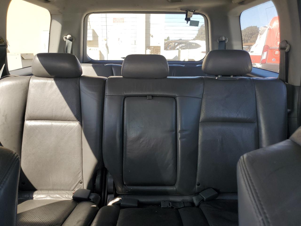 2003 Honda Pilot - Image 10