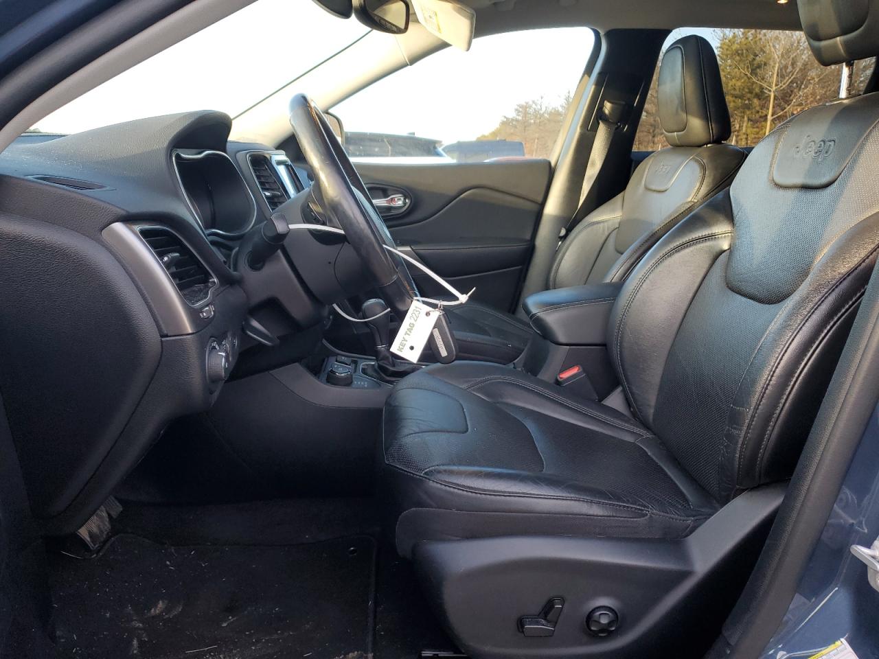 2020 Jeep Grand Cherokee - Image 7