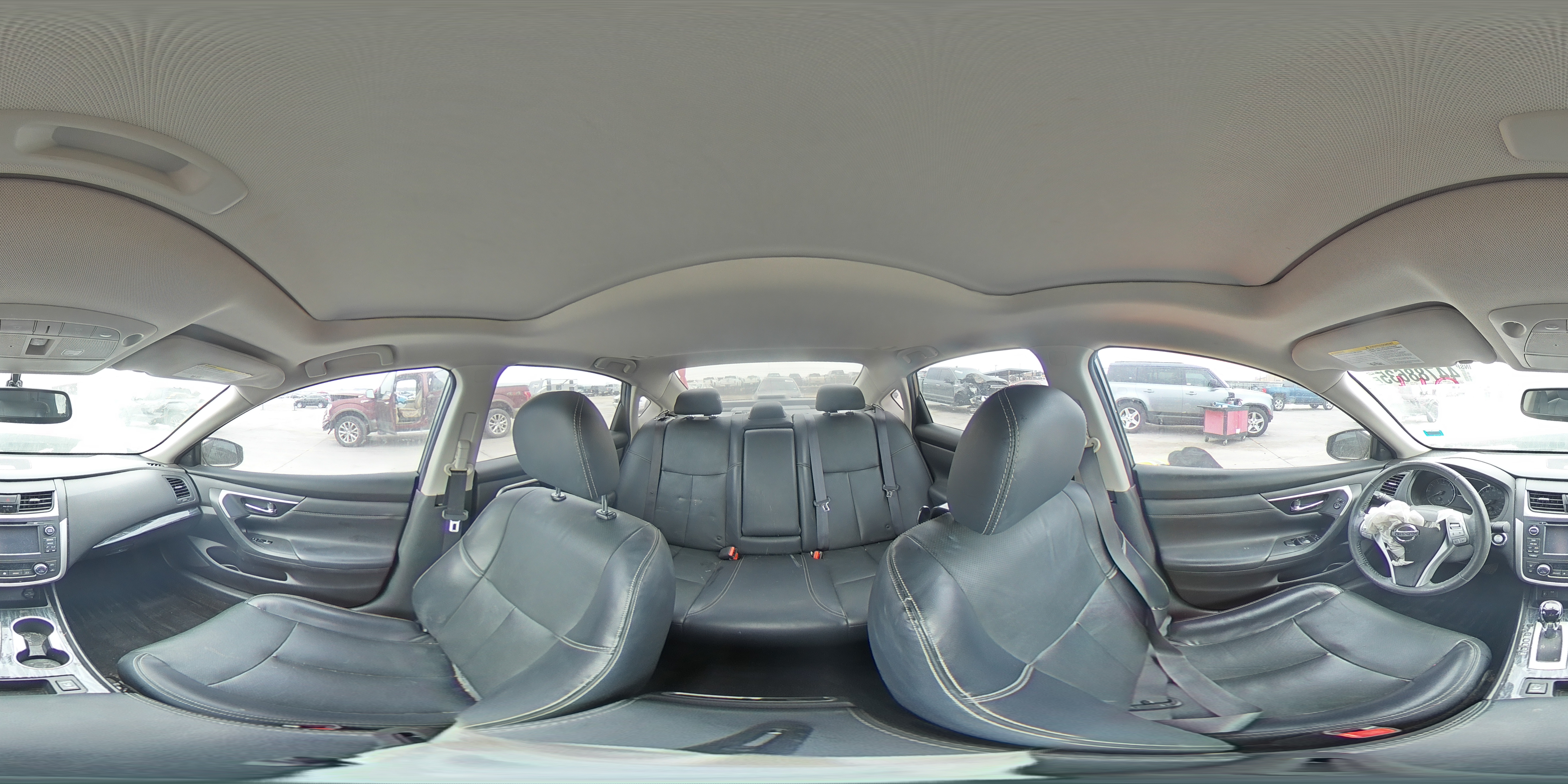 2016 Nissan Altima - Image 12