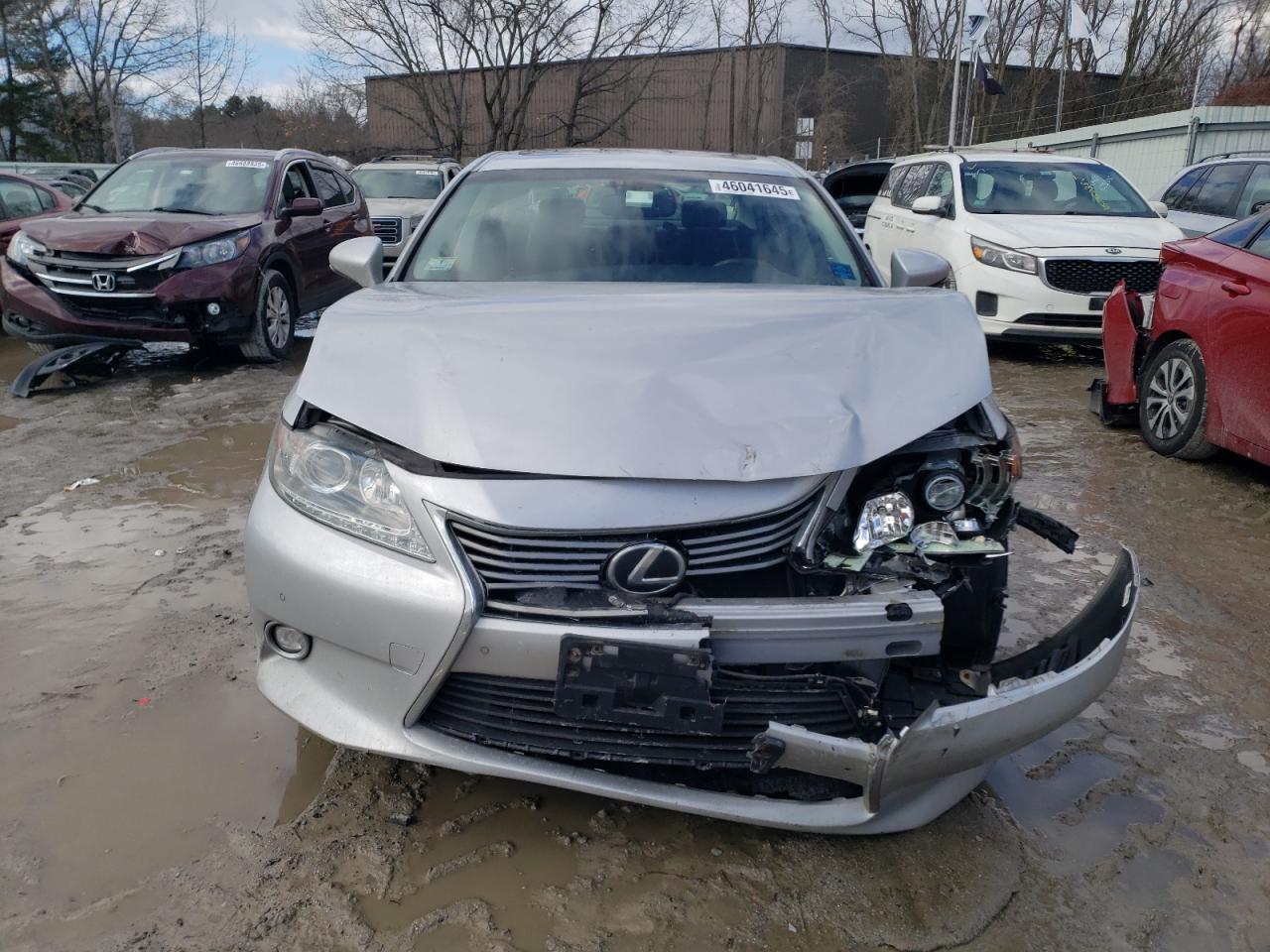 2014 Lexus ES - Image 5