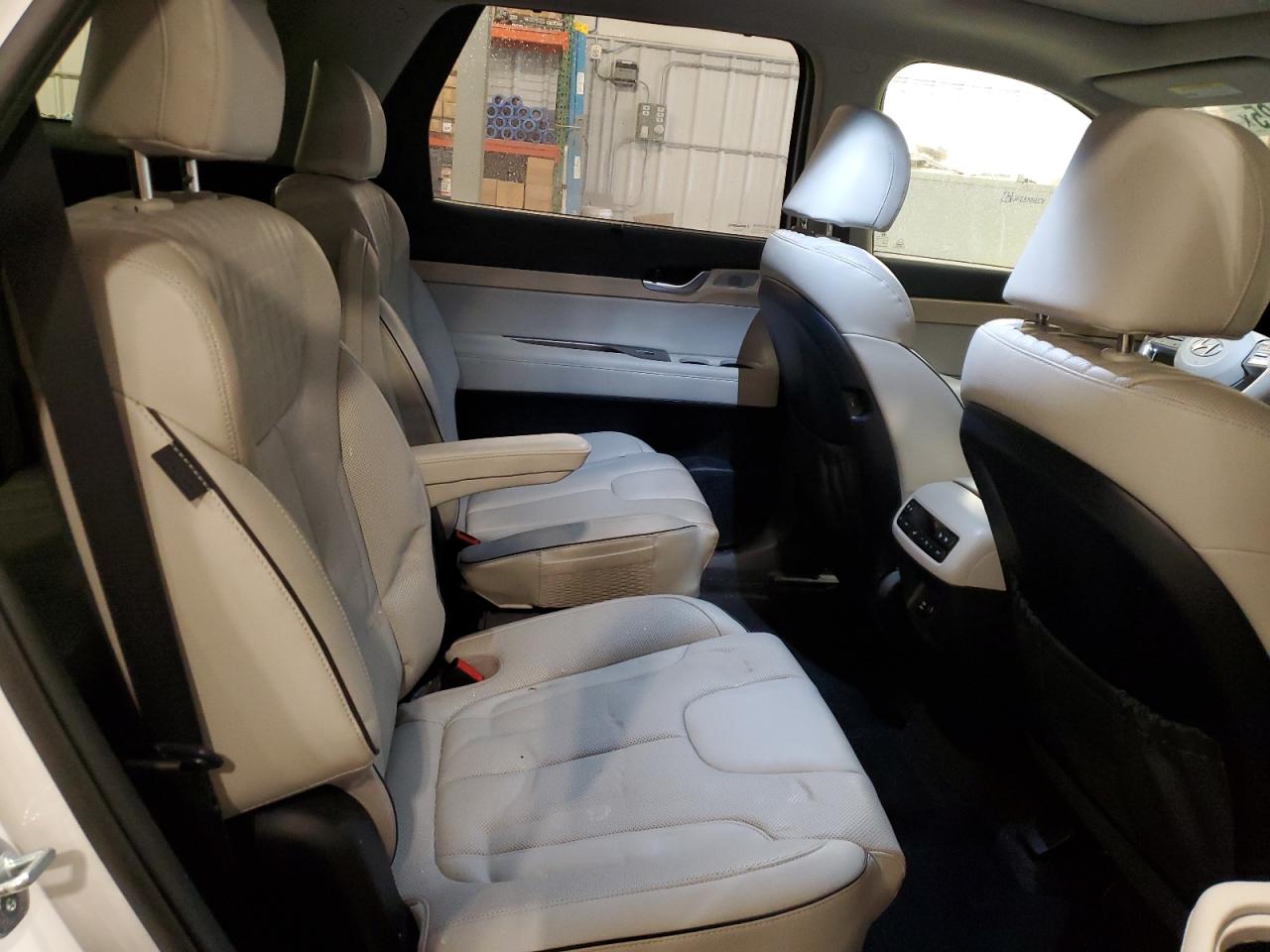 2023 Hyundai Palisade - Image 11