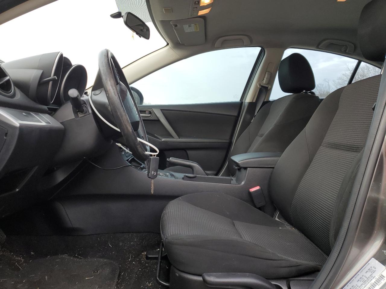 2012 Mazda 3 - Image 7