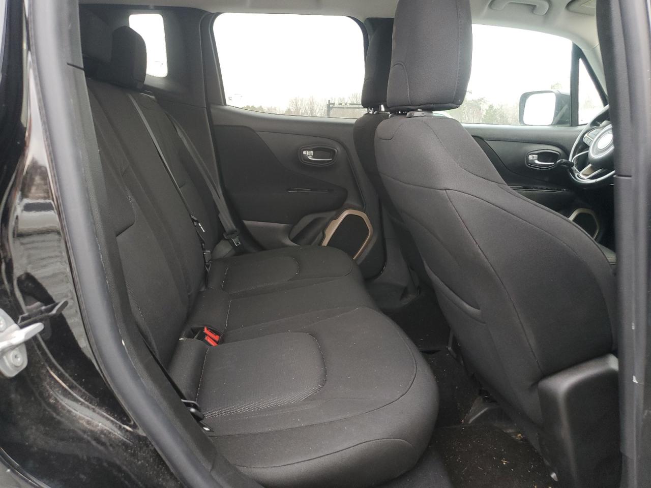 2016 Jeep Renegade Latitude VIN: ZACCJABT4GPE17942 Lot: 46867575