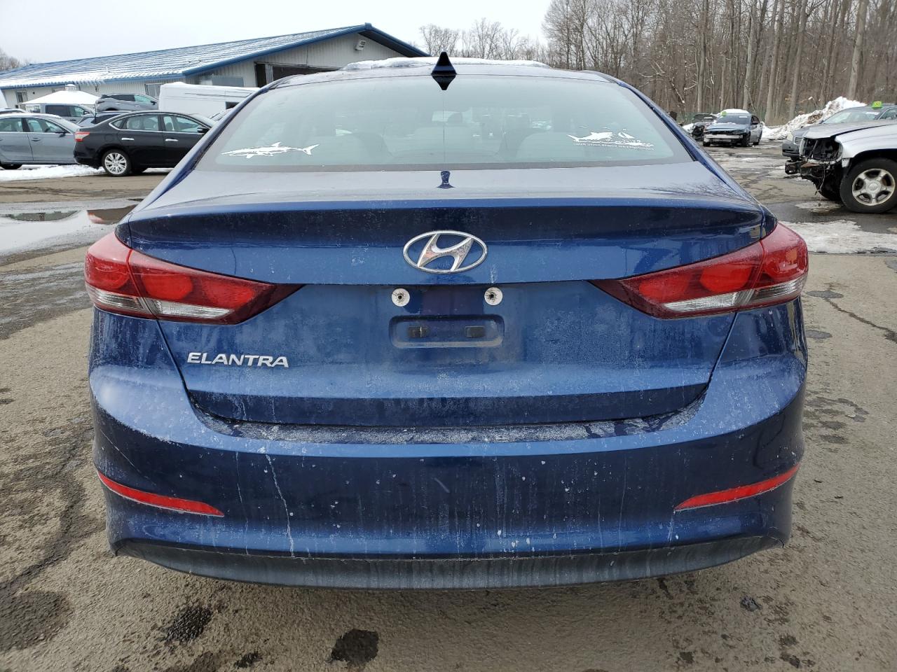 2018 Hyundai Elantra - Image 6