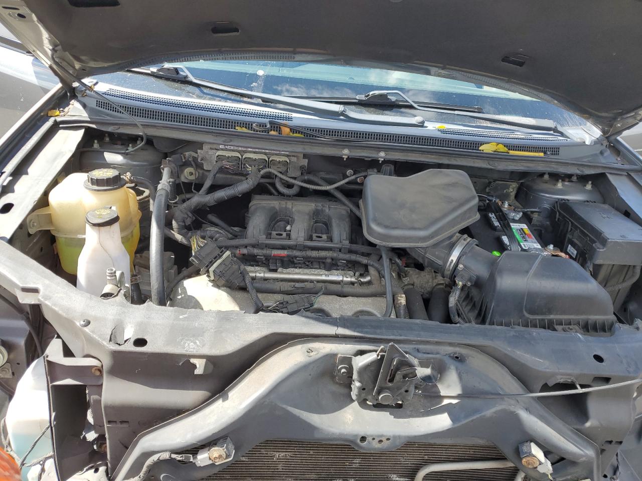 2010 Ford Edge - Image 12