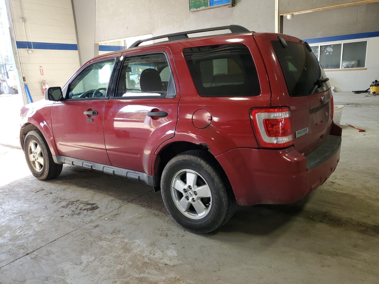 2011 Ford Escape - Image 2