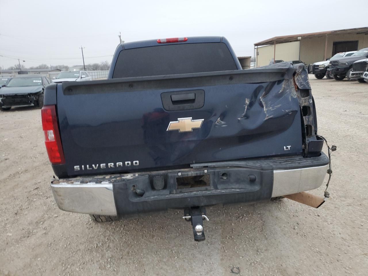 2009 Chevrolet Silverado - Image 6