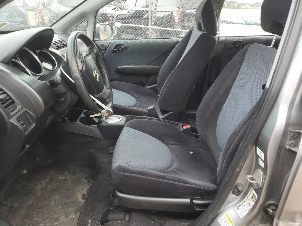 2007 Honda Fit - Image 7