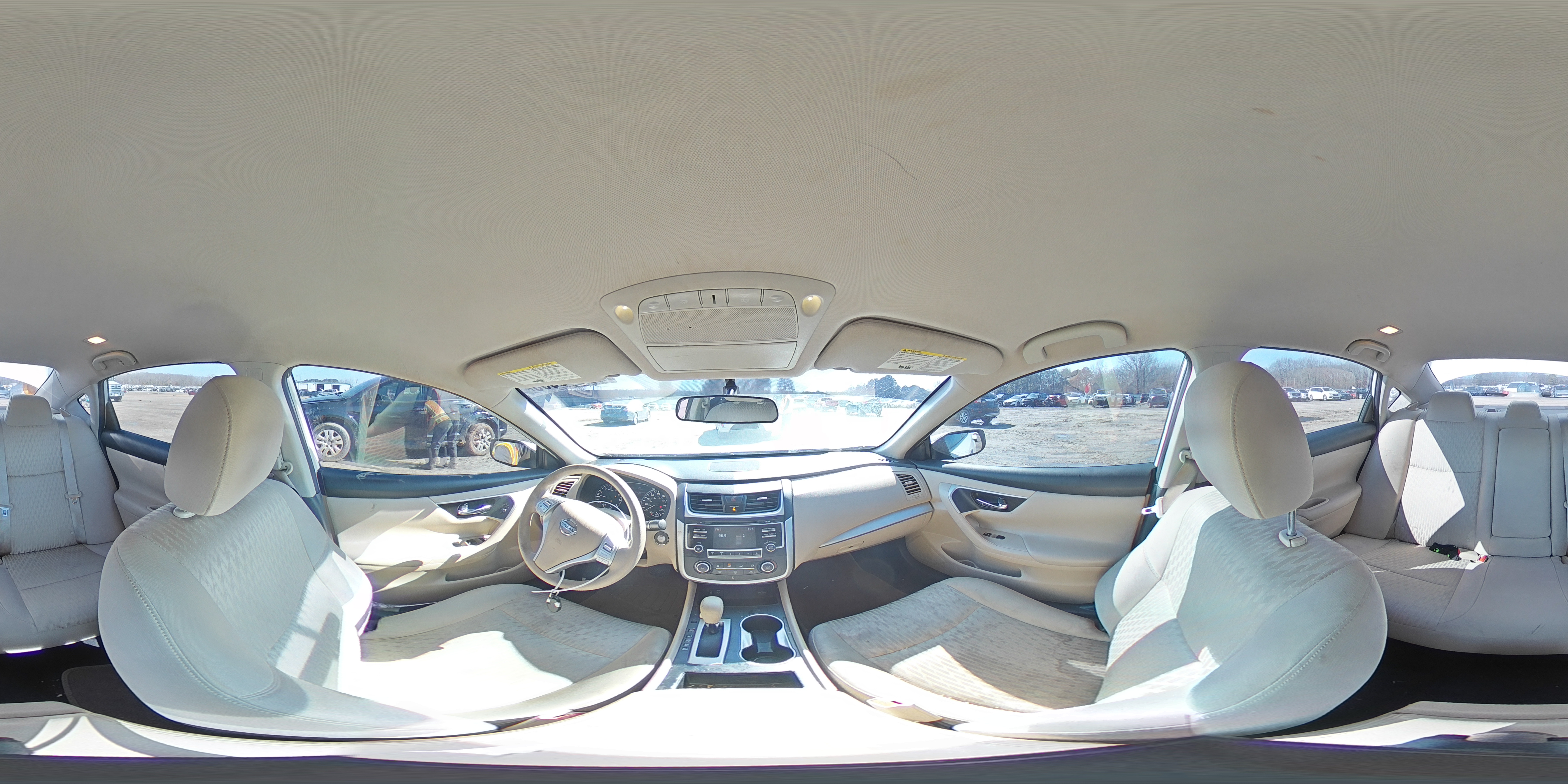 2016 Nissan Altima - Image 13