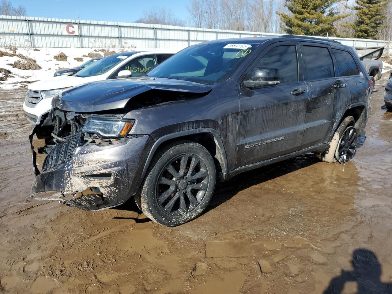 2017 Jeep Grand Cherokee - Image 1