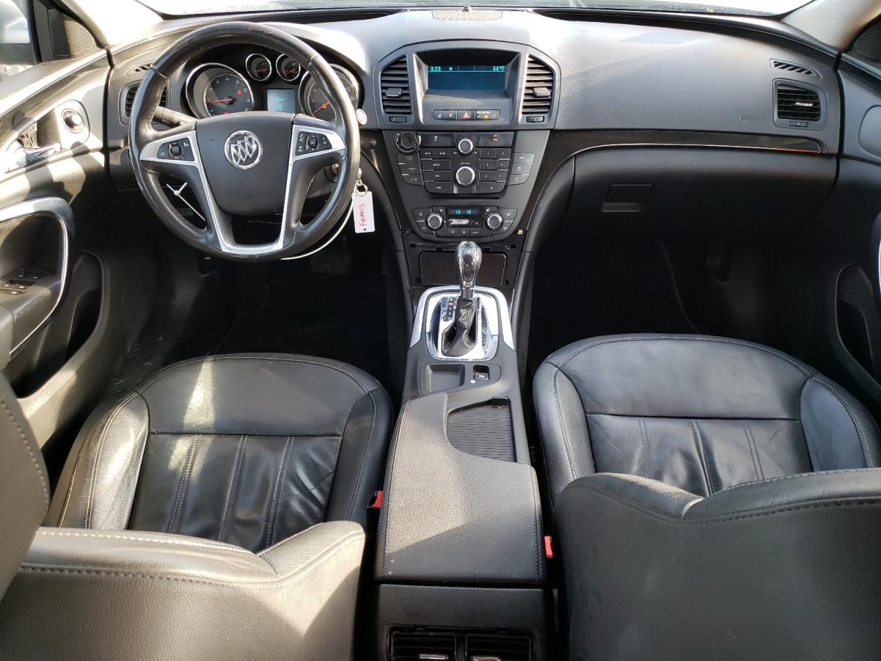 2011 Buick Regal - Image 8
