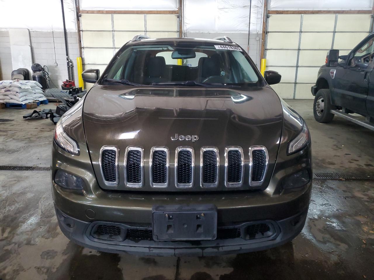 2015 Jeep Grand Cherokee - Image 5